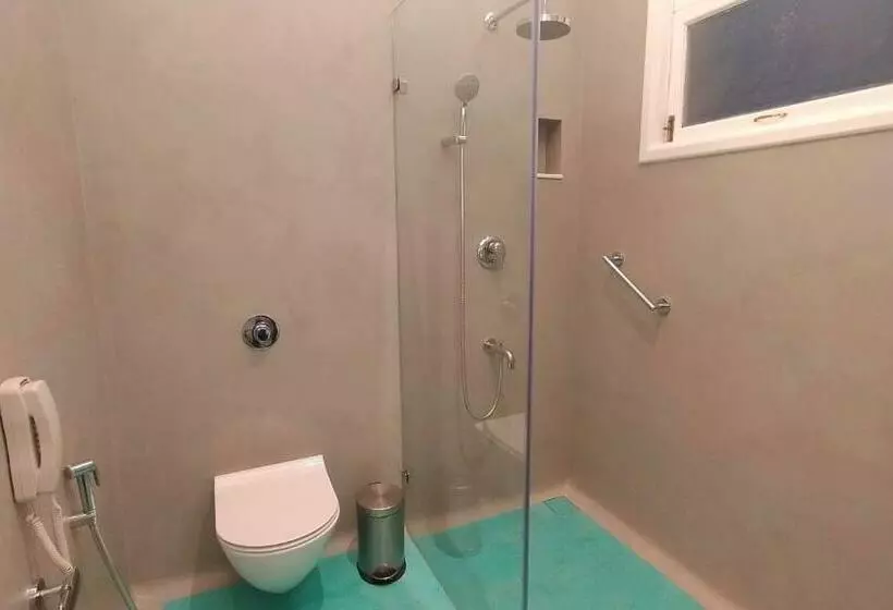 هتل Villa Cavi