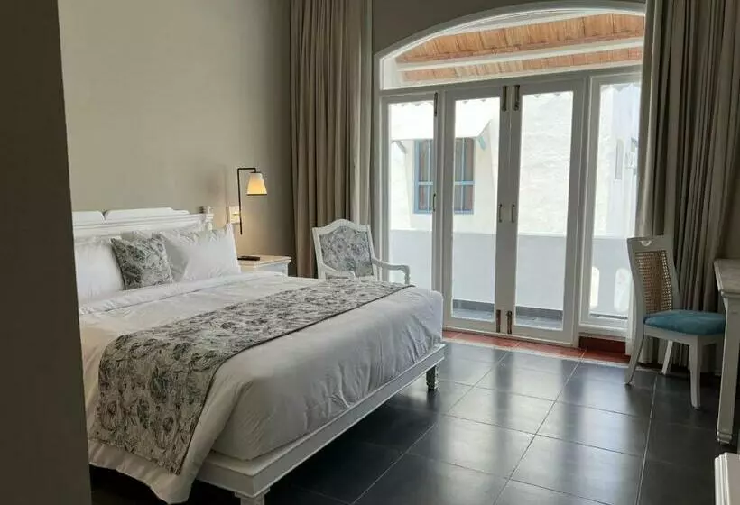 هتل Villa Cavi