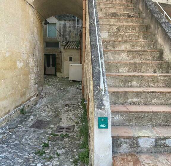 膳宿费 Seicentotufi