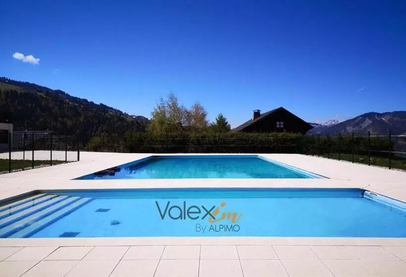 2 Pièces Avec Piscine Et Parking à Notre Dame De Bellecombe, 4 Pers   Fr 1 595 16