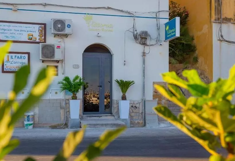 Aamiaismajoitus (B&B) Vittoria Luxury Rooms