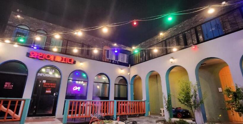 Hotel Aewol Coast 34