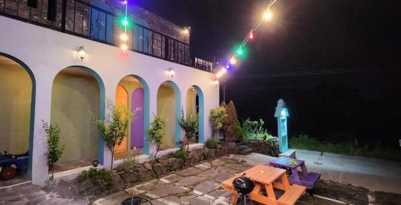 Hotel Aewol Coast 34