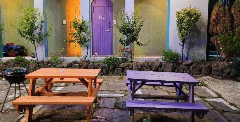 Hotel Aewol Coast 34