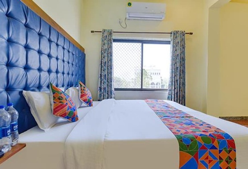 Hotel Oyo 72209 Tree Of Heaven