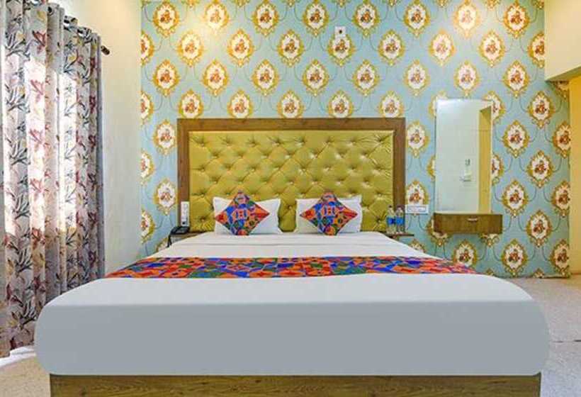 Hotel Oyo 72209 Tree Of Heaven