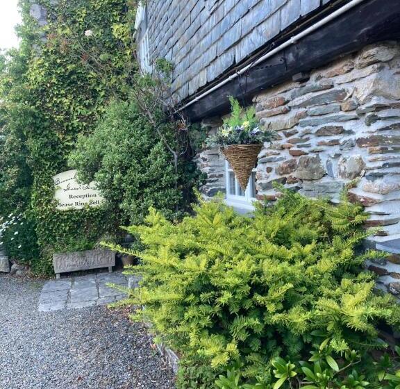 پانسیون Bissick Old Mill