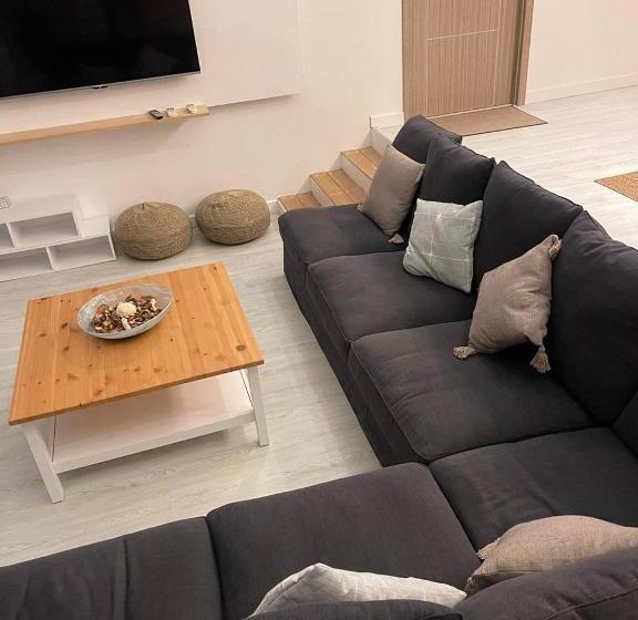 پانسیون Unwind Dhigurah