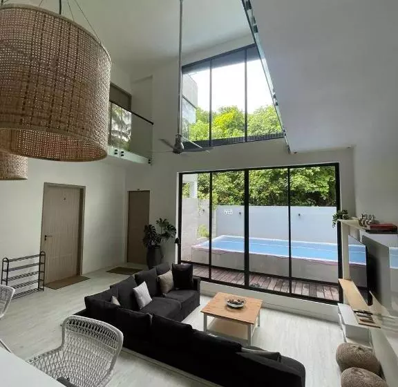 پانسیون Unwind Dhigurah