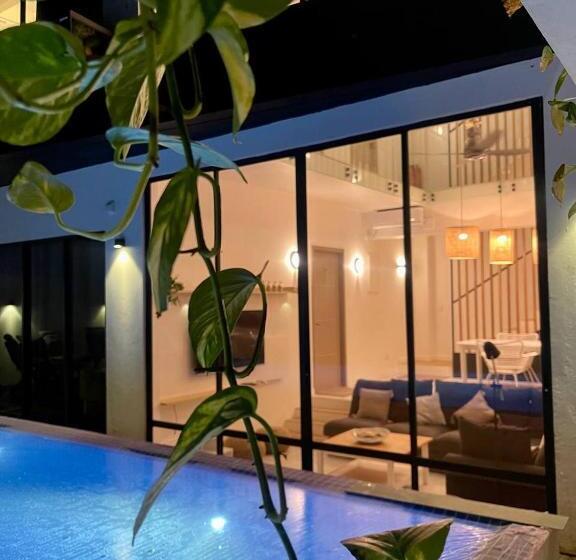 پانسیون Unwind Dhigurah