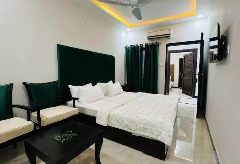 هتل 11 Islamabad