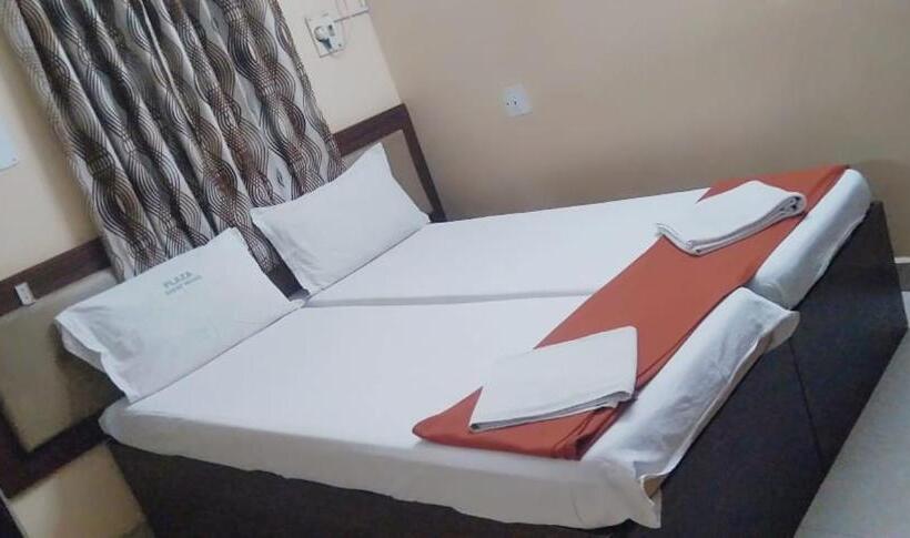 בית מלון כפרי Plaza Guest House