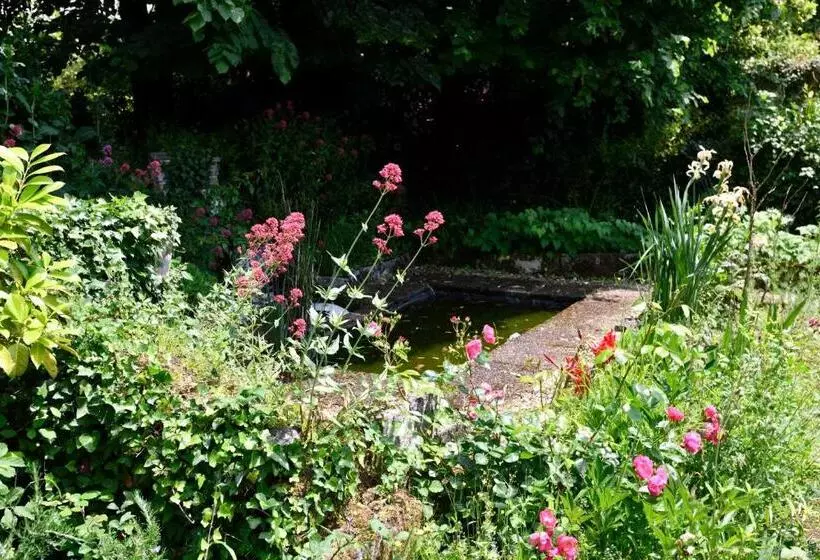 Majatalo Domaine De Plisseau