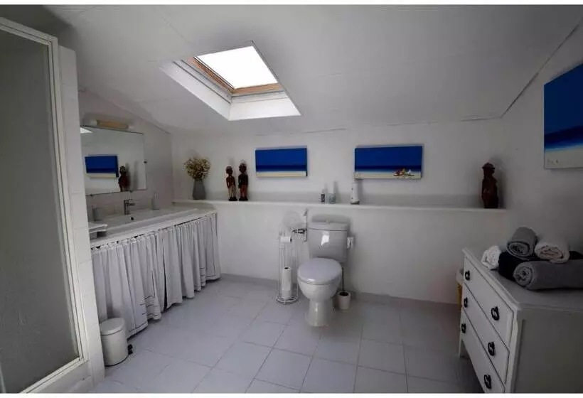 Majatalo Domaine De Plisseau