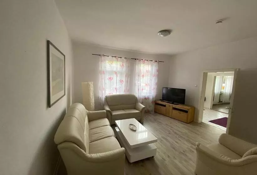 Pension   Monteurzimmer  ,, Haus Hilde