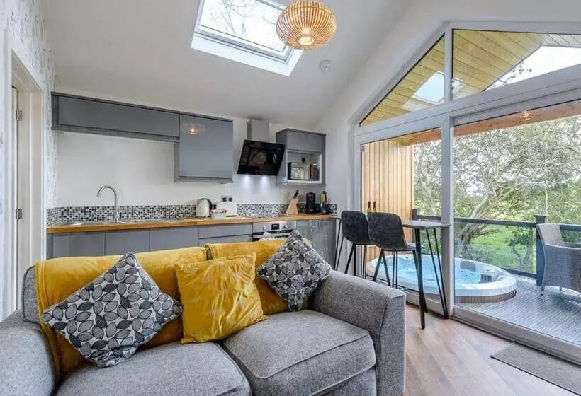 リゾートホテル Herons Mead Lodges