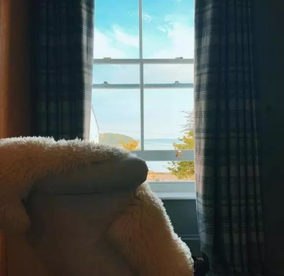 ベッドアンドブレックファースト Dylan Thomas Sea View