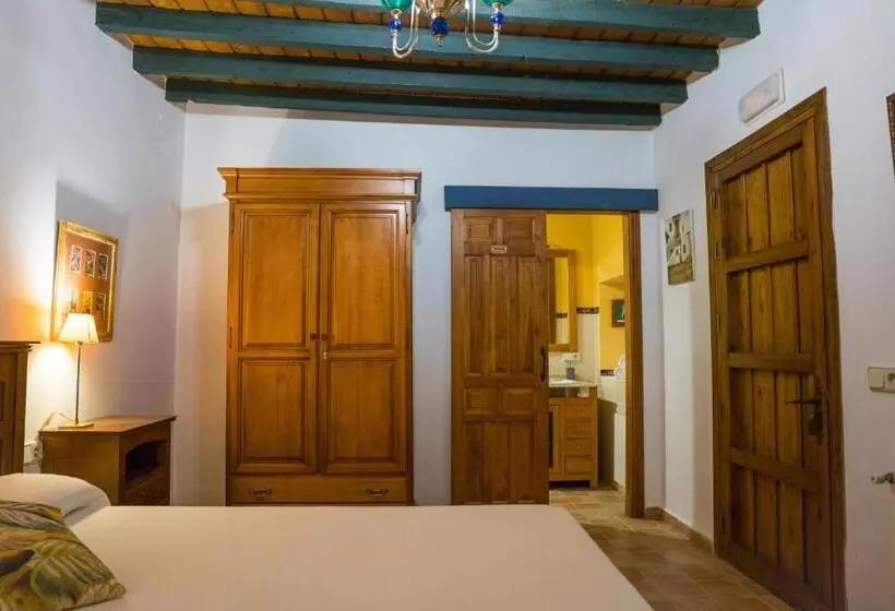 ベッドアンドブレックファースト La Aldaba, Antigua Casa De Labor