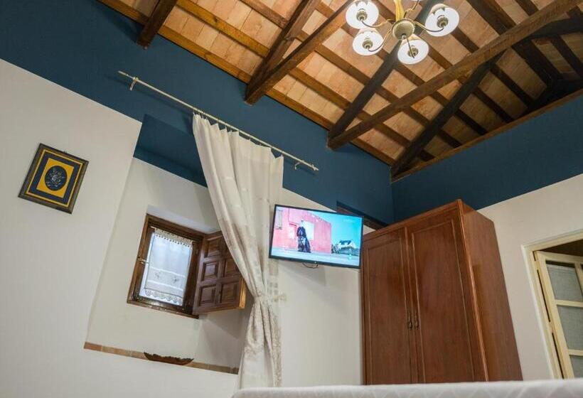 تختخواب و صبحانه La Aldaba, Antigua Casa De Labor