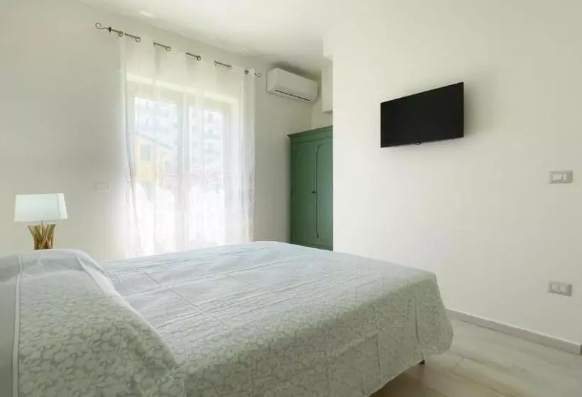 Aamiaismajoitus (B&B) Orlamare