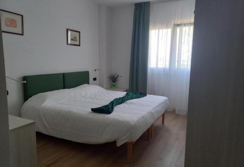 هتل Gardafarm Agriturismo