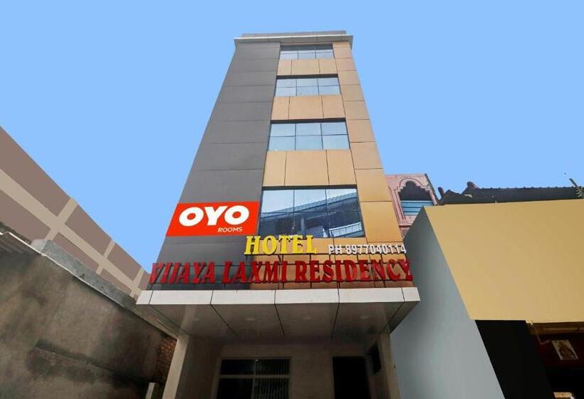 호텔 Oyo 91495 Vijay Laxmi Residency
