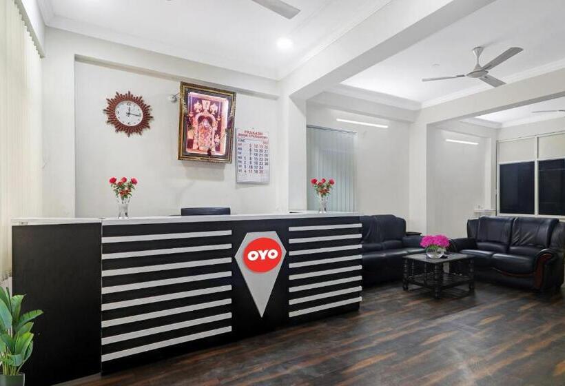 호텔 Oyo 91495 Vijay Laxmi Residency