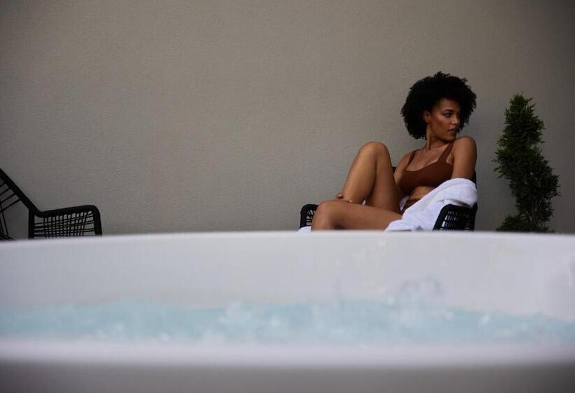 Mima Aparthotel Boutique & Spa