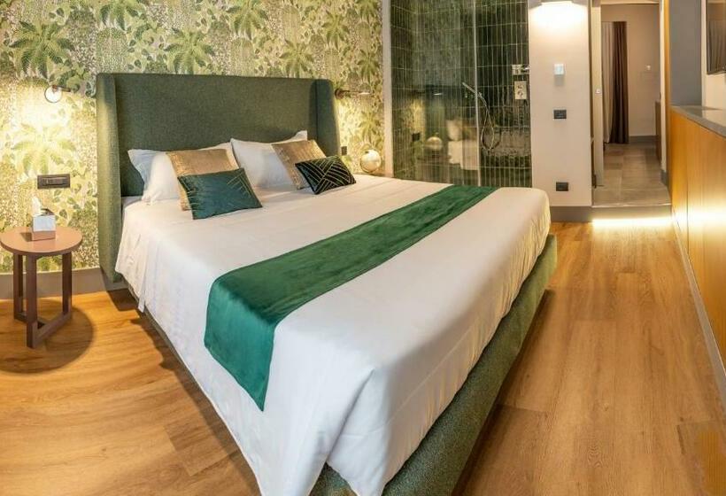 پانسیون Castel Sant´angelo Luxury Rooms & Tour