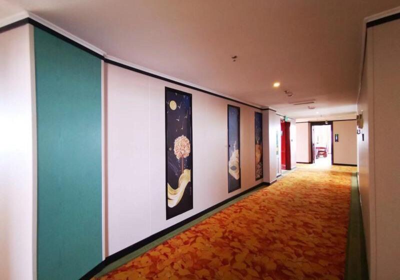 בית מלון כפרי Greentree Inn Luoyang West Zhongzhou Road Business