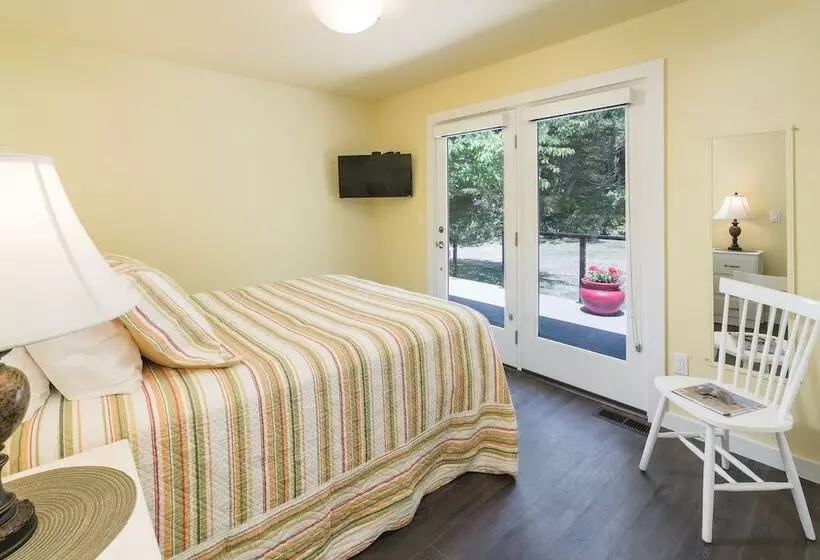 Anchor S Retreat By Avantstay Gorgeous Clift Top Views W/ Incredible Patio