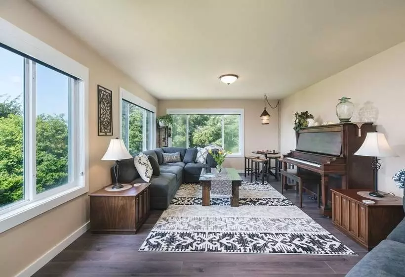 Anchor S Retreat By Avantstay Gorgeous Clift Top Views W/ Incredible Patio