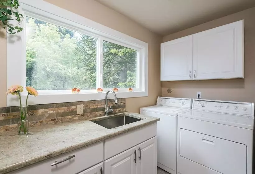 Anchor S Retreat By Avantstay Gorgeous Clift Top Views W/ Incredible Patio