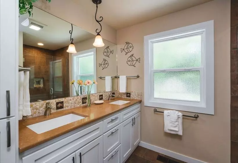 Anchor S Retreat By Avantstay Gorgeous Clift Top Views W/ Incredible Patio