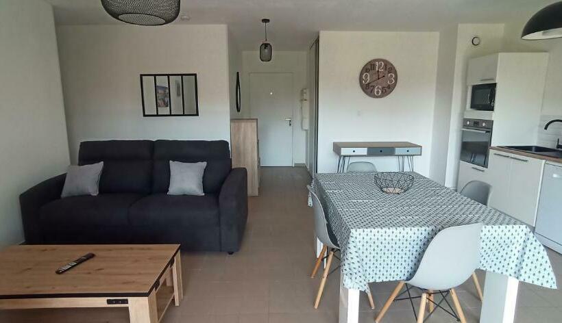 Anthony Et Laetitia T2 Vue Sur Jardin Arboré