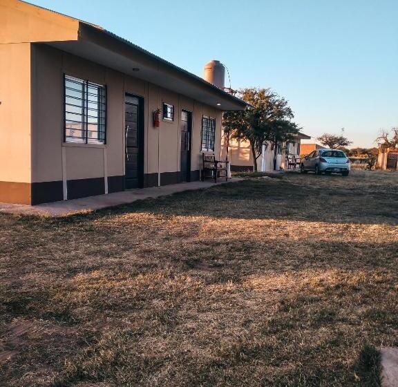 تختخواب و صبحانه Pura Sangre