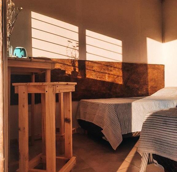 تختخواب و صبحانه Pura Sangre