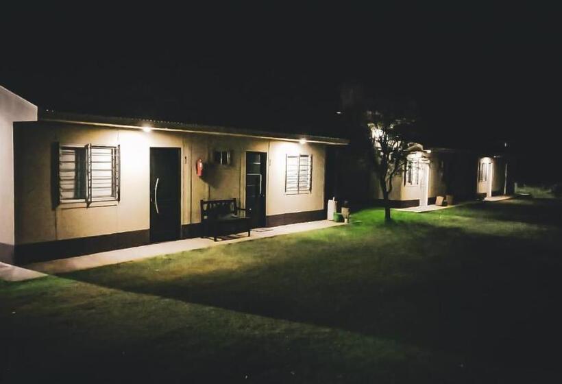 تختخواب و صبحانه Pura Sangre