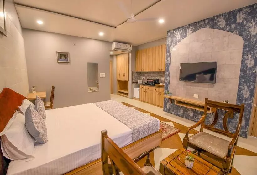 Gems Suites A Boutique Stay