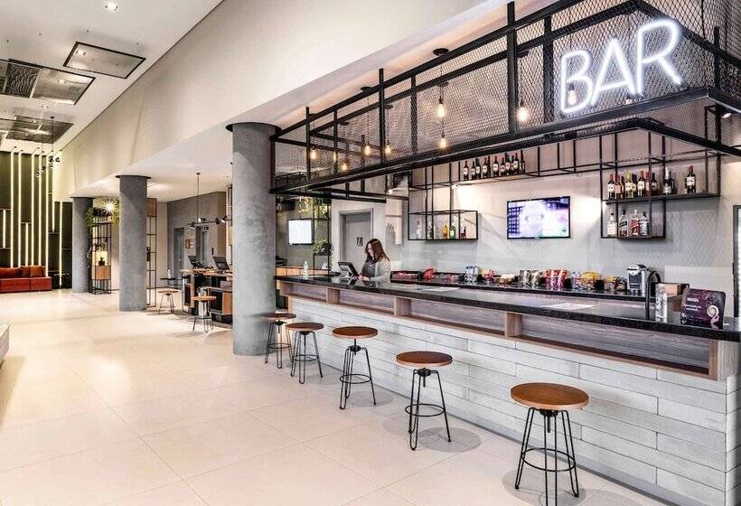 ホテル Ibis Botucatu