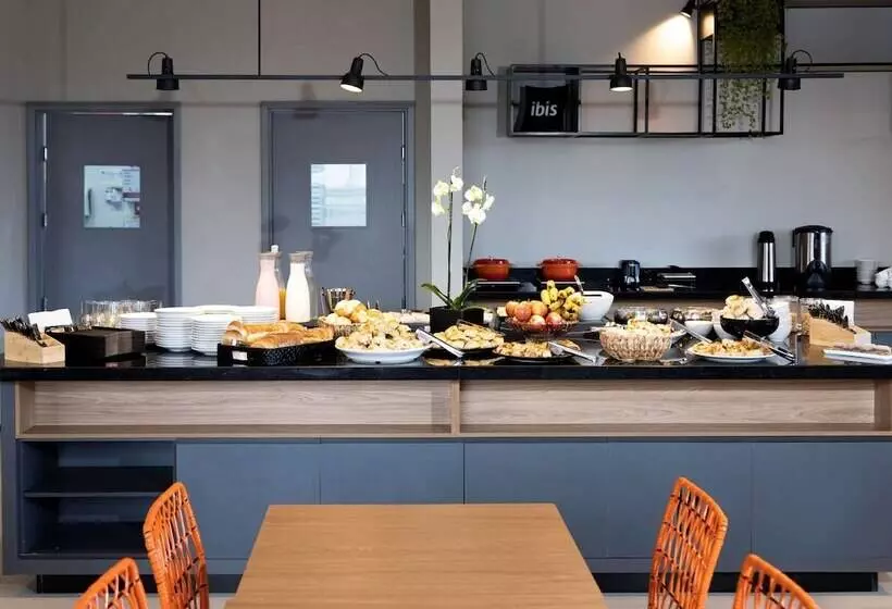 ホテル Ibis Botucatu