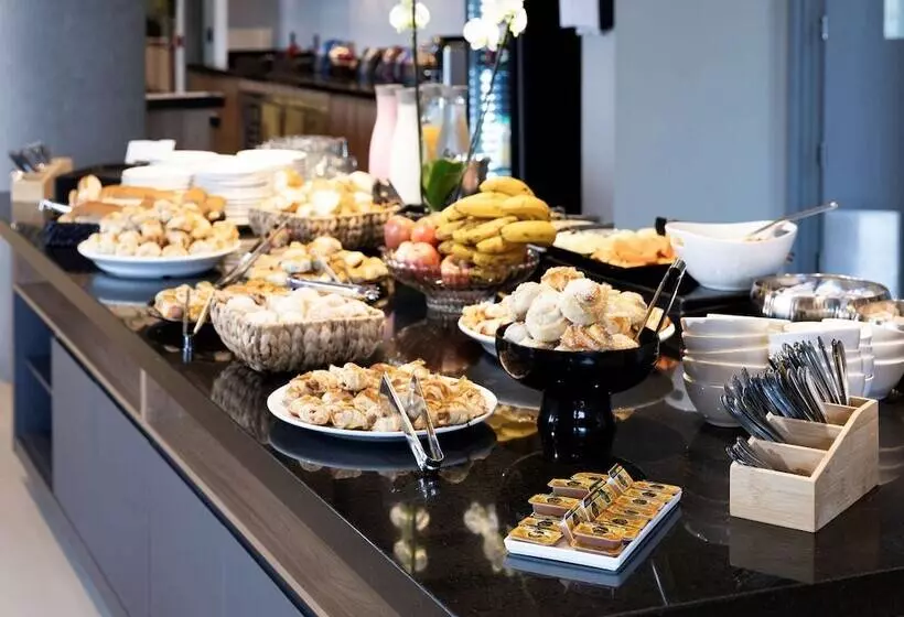 ホテル Ibis Botucatu