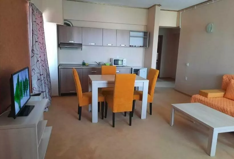 Joy Life Costinești