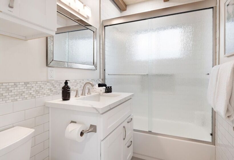 Mission Point 2 By Avantstay Mission Beach Home W Large Balcony Steps To Beach