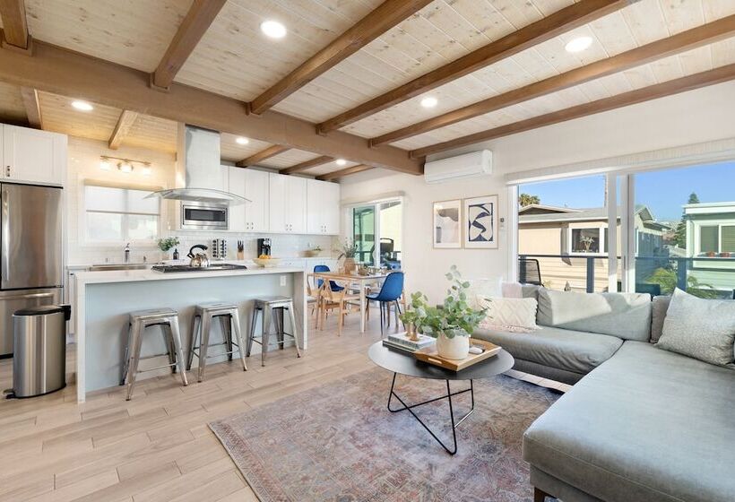 Mission Point 2 By Avantstay Mission Beach Home W Large Balcony Steps To Beach