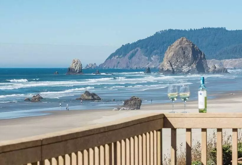 Pacific House By Avantstay Bright Airy Home W/ Direct Access To Cannon Beach