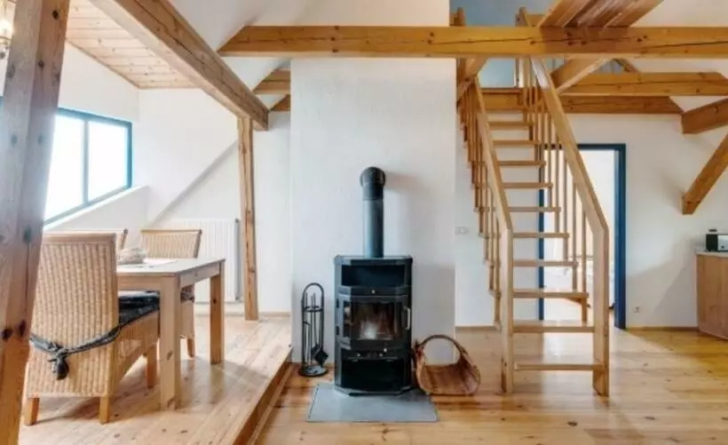 3 Raum Dachgeschoss Apartment 54