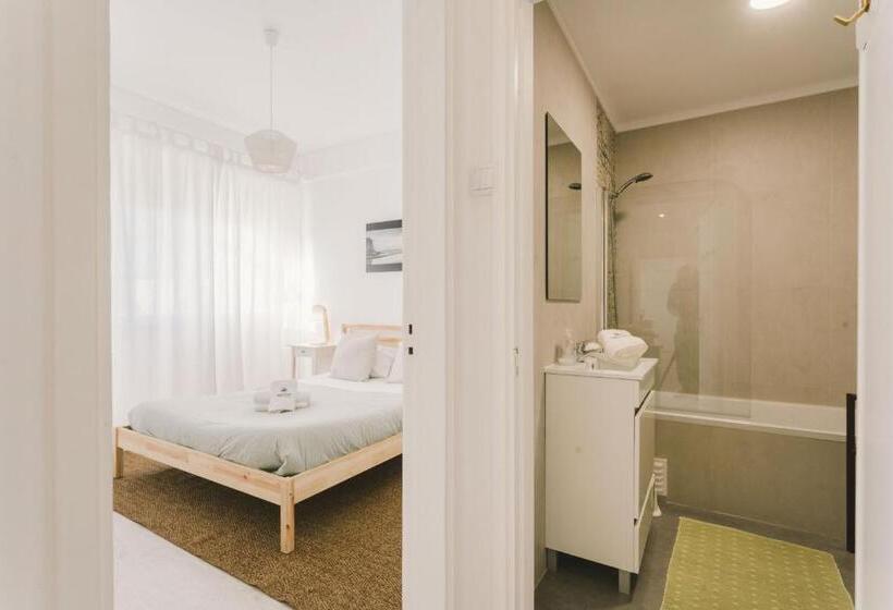 Best Houses 54   Mar De Peniche