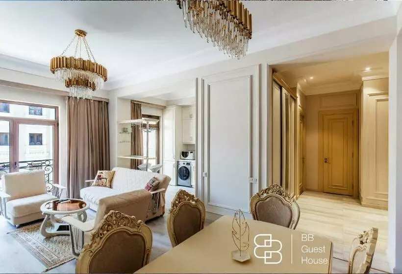 Boulevard Residence