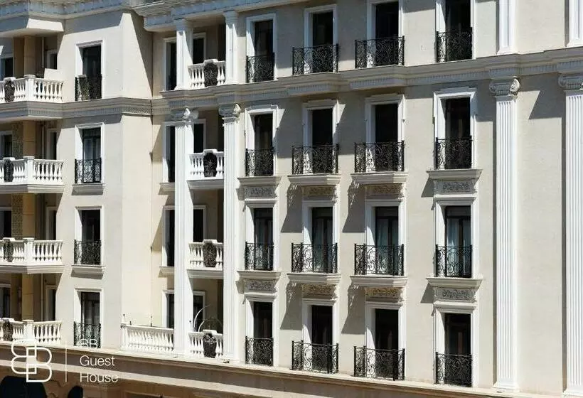 Boulevard Residence